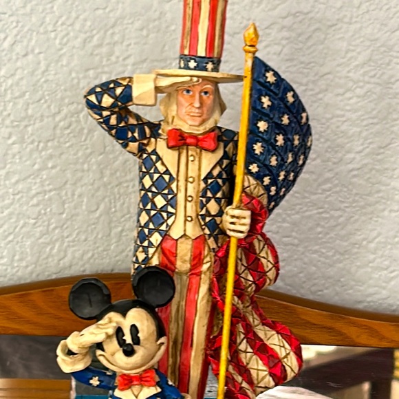 JIM SHORES Mickey Mouse and Uncle Sam Saluting, “From Sea To Shining Sea” - Picture 5 of 7